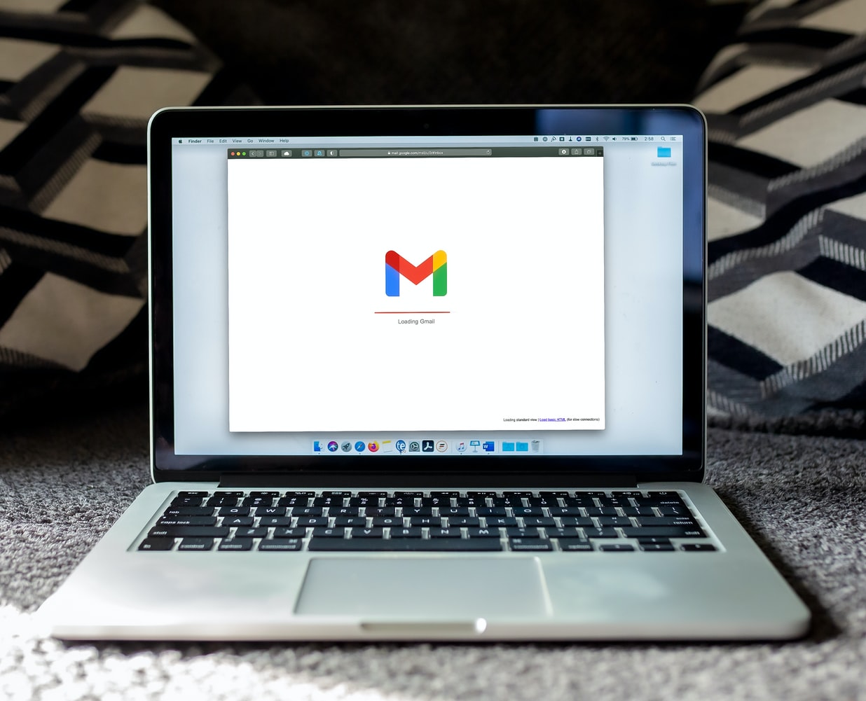 ouverture-boite-gmail-ordinateur Consulter ses emails sur un ordinateur portable
